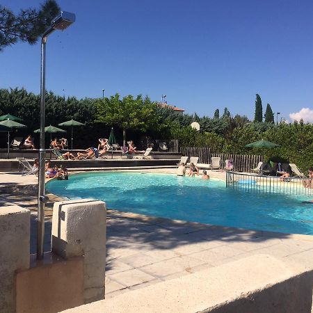 Camping Forcalquier Les Routes De Provence Hotel Exterior photo